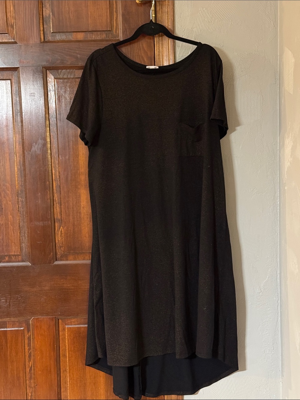 LuLaRoe Carly Women's Black with Copper Sparkle Short-Sleeve hi low dress